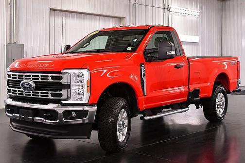 Race Red 2024 Ford F-250 XLT