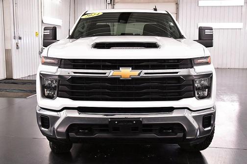 2024 Chevrolet Silverado 2500 LT