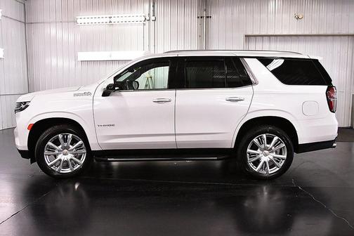 2022 Chevrolet Tahoe 4WD High Country