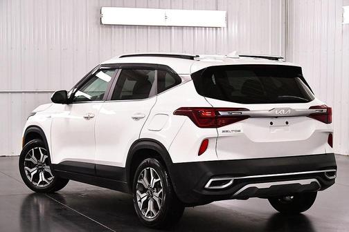2022 Kia Seltos EX