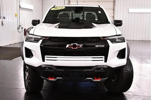 2024 Chevrolet Colorado ZR2