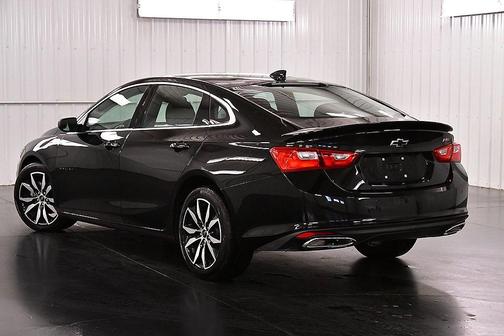 2025 Chevrolet Malibu FWD RS