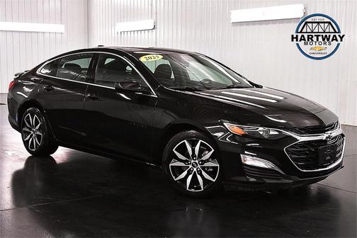 2025 Chevrolet Malibu FWD RS