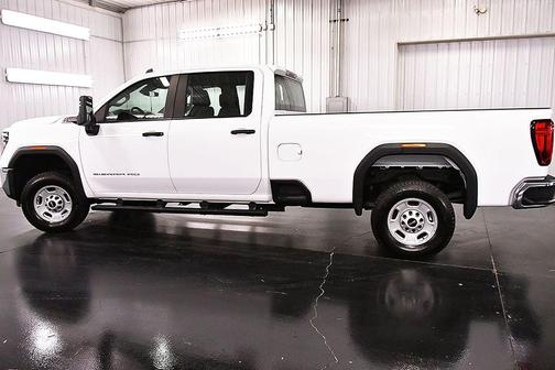 Summit White 2024 GMC Sierra 2500 Pro
