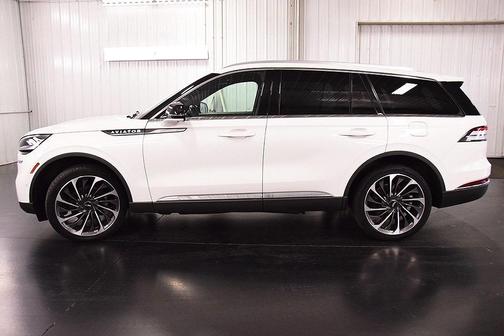 2022 Lincoln Aviator Reserve AWD