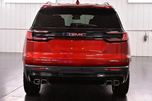 2024 GMC Acadia AWD AT4
