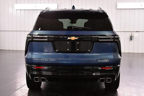Lakeshore Blue Metallic 2026 Chevrolet Traverse High Country