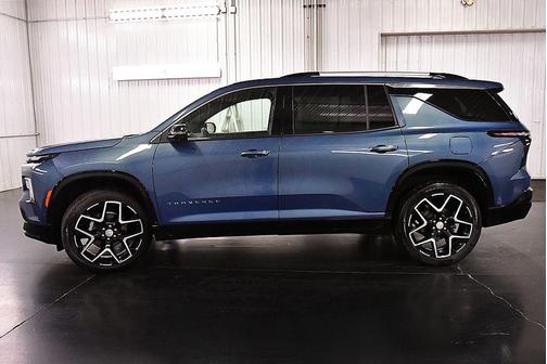 Lakeshore Blue Metallic 2026 Chevrolet Traverse High Country