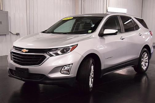 Silver Ice Metallic 2021 Chevrolet Equinox 1LT