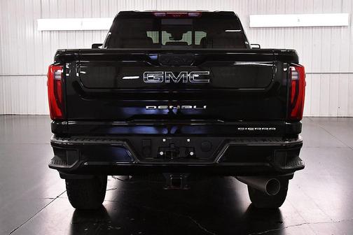 2025 GMC Sierra 2500 Denali Ultimate