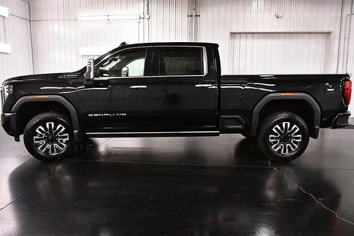 2025 GMC Sierra 2500 Denali Ultimate