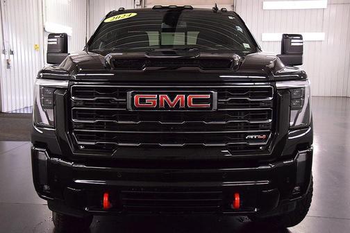 2024 GMC Sierra 2500 AT4