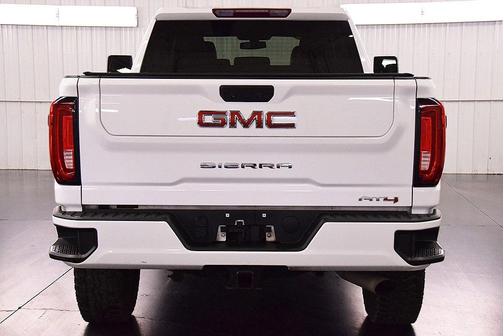 2021 GMC Sierra 2500 AT4