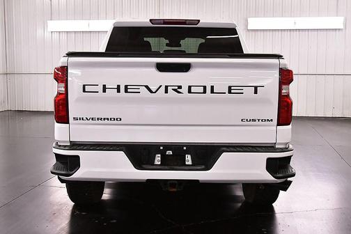 Summit White 2025 Chevrolet Silverado 1500 Custom