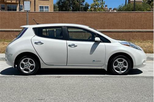 2013 Nissan Leaf SV