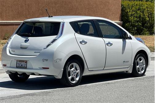 2013 Nissan Leaf SV