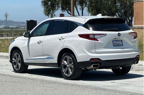 Platinum White Pearl 2023 Acura RDX Advance Package
