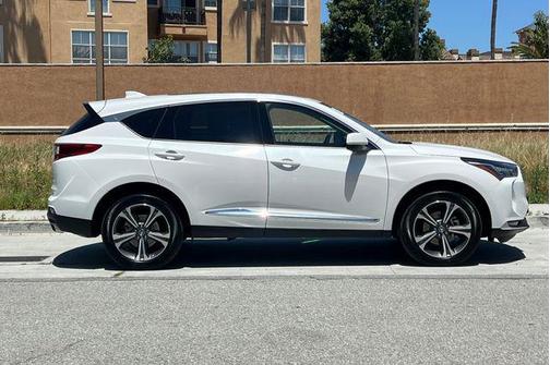 Platinum White Pearl 2023 Acura RDX Advance Package