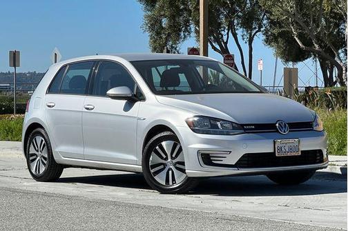 2019 Volkswagen e-Golf SE