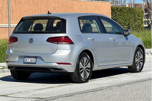 2019 Volkswagen e-Golf SE