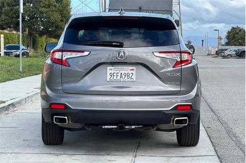 2023 Acura RDX Advance Package