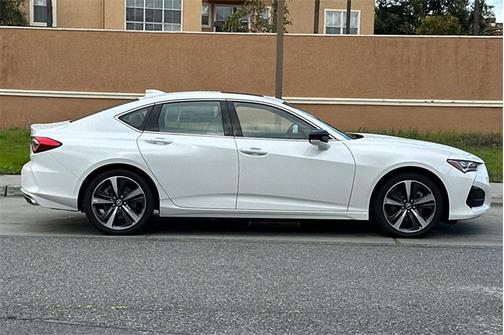 2025 Acura TLX Technology