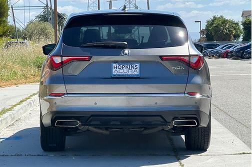 Liquid Carbon Metallic 2023 Acura MDX Technology Package