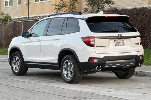 2023 Honda Passport AWD TrailSport