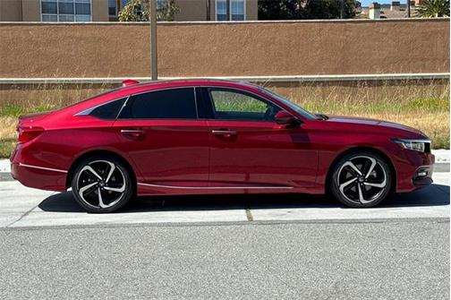 2020 Honda Accord Touring 2.0T