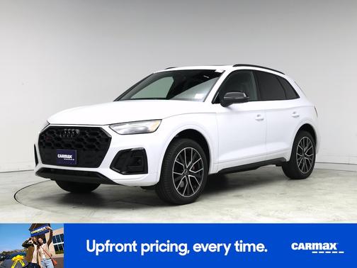 2023 Audi SQ5 Premium Plus