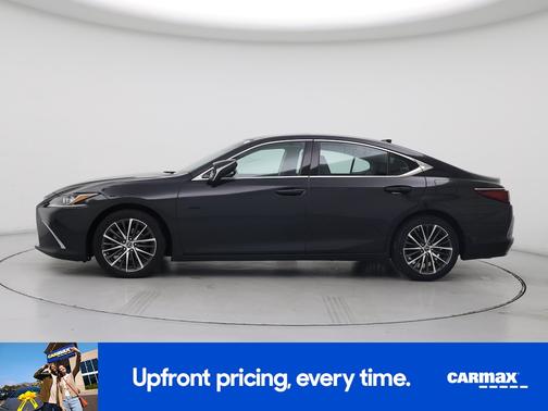 Black 2022 Lexus ES 350