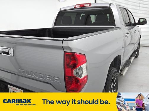2014 Toyota Tundra SR5