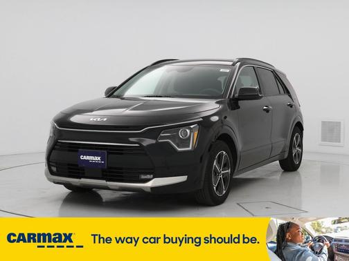 2023 Kia Niro SX