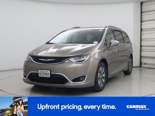 2018 Chrysler Pacifica Hybrid Limited