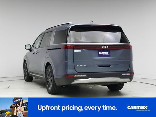 2024 Kia Carnival SX