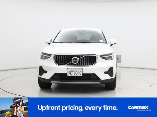 2024 Volvo XC40 B5 Core Bright Theme