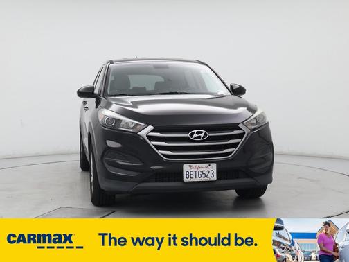 2018 Hyundai TUCSON SE