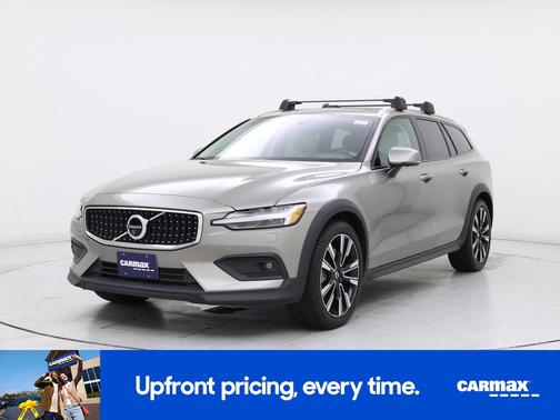 2020 Volvo V60 Cross Country T5