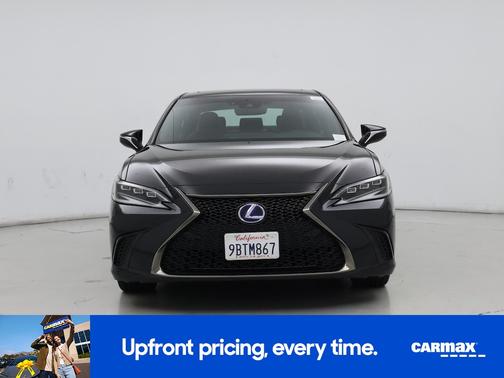 2022 Lexus ES 300h F-Sport