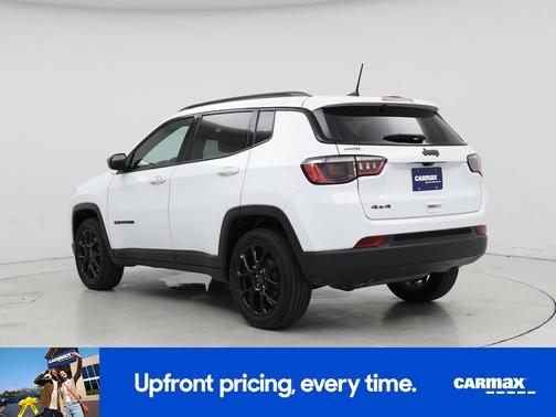 White 2025 Jeep Compass Latitude