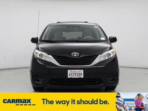 2013 Toyota Sienna LE