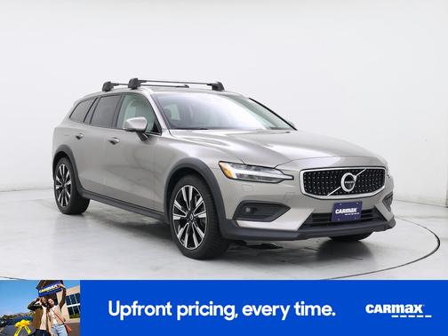 2020 Volvo V60 Cross Country T5