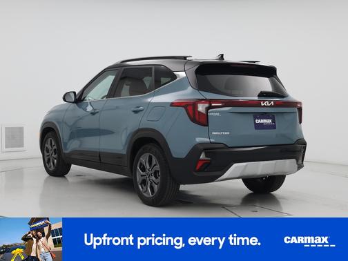 Blue 2024 Kia Seltos S