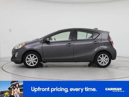 2016 Toyota Prius c Three