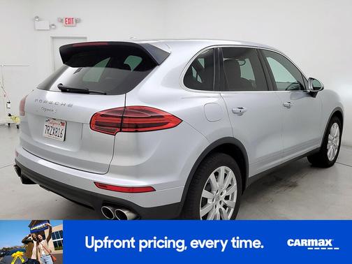 2016 Porsche Cayenne S