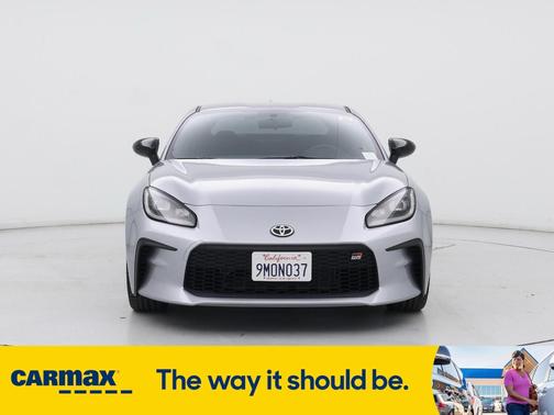 2024 Toyota GR86 Premium