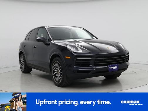 Blue 2023 Porsche Cayenne Platinum