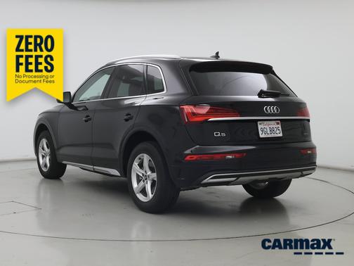Black 2023 Audi Q5 Premium