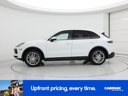 White 2019 Porsche Cayenne S