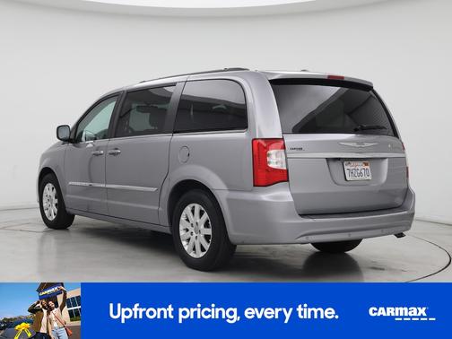 2015 Chrysler Town & Country Touring